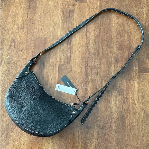 Banana Republic Vida Half-Moon Shoulder Bag - Black Leather - NWT - Picture 2 of 16